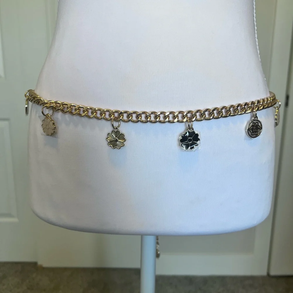 Nanette Lepore Gold tone Black Cream Flower Charm Chain Belt NWT